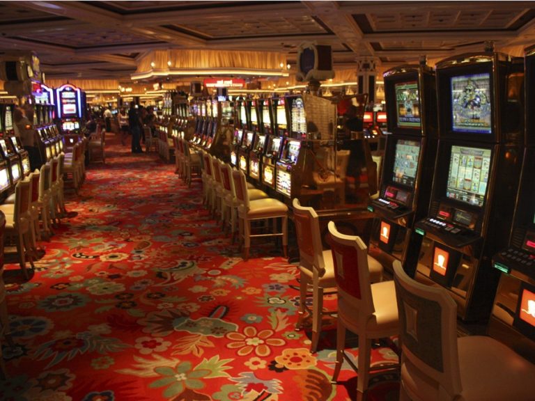 Some Cool Tips For Gambling Online Casino