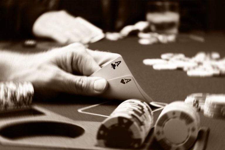 The advantages and game point of online poker games